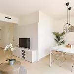Apartment Group Ocean