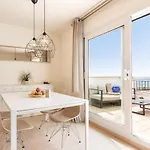 Group Ocean Apartment *