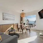 Group Ocean Apartment *