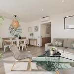 Apartment Group Ocean *
