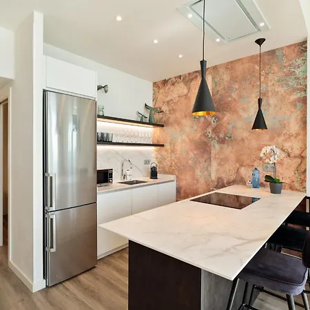 Group Ocean Apartment *