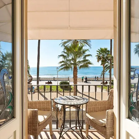 Group Ocean Apartment