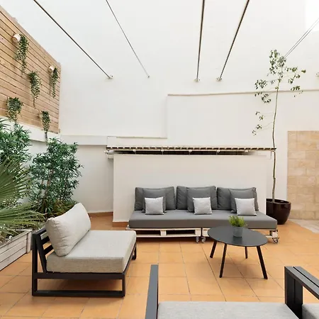 Group Ocean Apartment