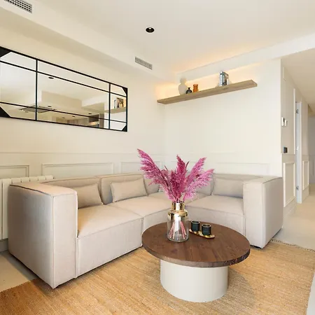 Group Ocean Apartment Sitges