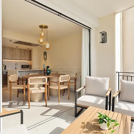 Group Ocean Apartment Sitges